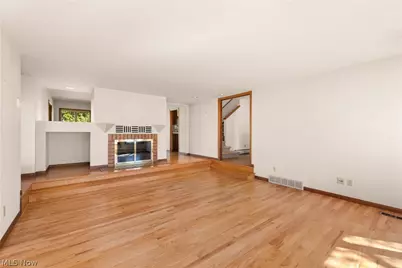 340 Edgemeer Place, Oberlin, OH 44074 - Photo 11