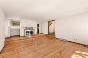 340 Edgemeer Pl, Oberlin, OH 44074 - Photo 11