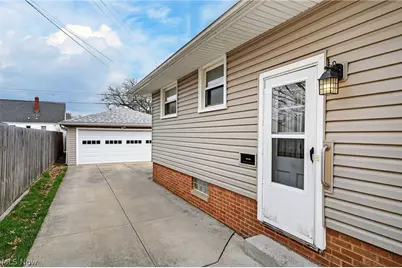 6010 Virginia Avenue, Parma, OH 44130 - Photo 27