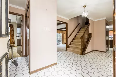 5180 Etna Road, Columbus, OH 43213 - Photo 5