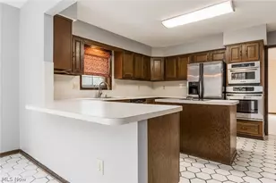 5180 Etna Rd, Columbus, OH 43213 - Photo 17