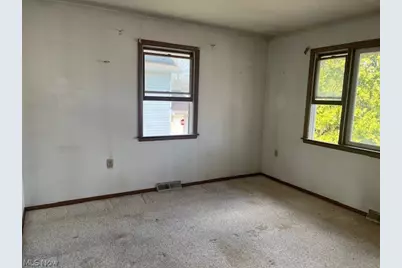 219 W College Street, Scio, OH 43988 - Photo 3