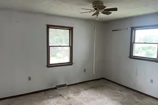 219 W College St, Scio, OH 43988 - Photo 9
