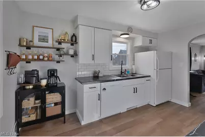 261 Sexton Street, Struthers, OH 44471 - Photo 5