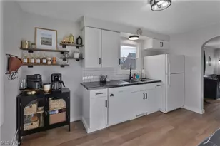 261 Sexton St, Struthers, OH 44471 - Photo 5