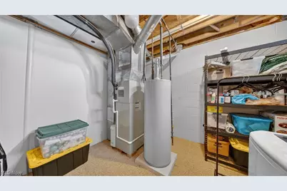 425 N Broadway Street, Medina, OH 44256 - Photo 35