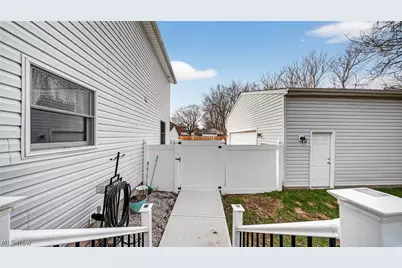 425 N Broadway Street, Medina, OH 44256 - Photo 39