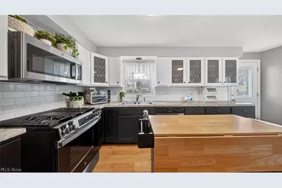 425 N Broadway Street, Medina, OH 44256 - Photo 11