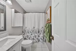 425 N Broadway St, Medina, OH 44256 - Photo 15