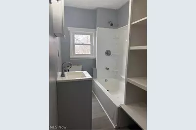 621 Creedmore Avenue, Barberton, OH 44203 - Photo 7