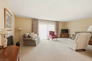 19281 Idlewood Trail, Strongsville, OH 44149 - Photo 13