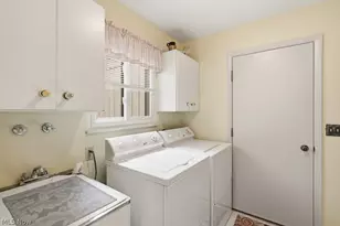 19281 Idlewood Trail, Strongsville, OH 44149 - Photo 11