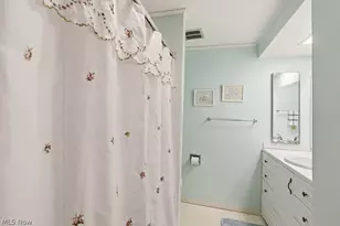 19281 Idlewood Trail, Strongsville, OH 44149 - Photo 25