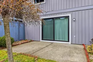 19281 Idlewood Trail, Strongsville, OH 44149 - Photo 33