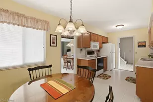 19281 Idlewood Trail, Strongsville, OH 44149 - Photo 7