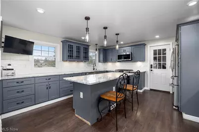 6635 Lake Ave, Elyria, OH 44035 - Photo 3