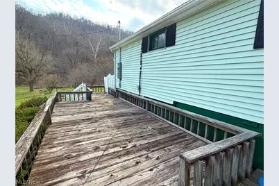 54312 Pipe Creek Road, Jacobsburg, OH 43933 - Photo 11