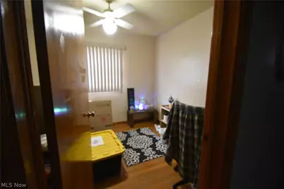 189 Center Street, Struthers, OH 44471 - Photo 19