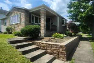 189 Center St, Struthers, OH 44471 - Photo 5