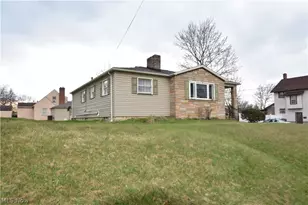 189 Center St, Struthers, OH 44471 - Photo 7