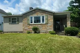 189 Center St, Struthers, OH 44471 - Photo 3