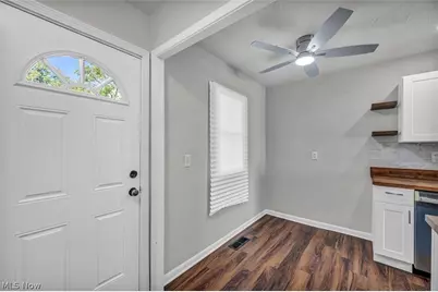 12508 Sobieski Avenue, Loveland, OH 44135 - Photo 9