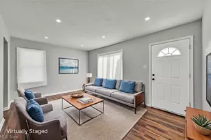 12508 Sobieski Ave, Loveland, OH 44135 - Photo 11