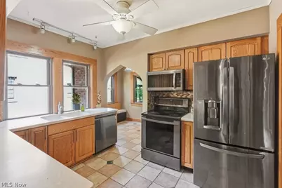 17513 Laverne Avenue, Loveland, OH 44135 - Photo 11