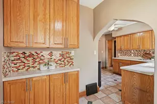 17513 Laverne Ave, Loveland, OH 44135 - Photo 15