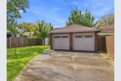 17513 Laverne Avenue, Loveland, OH 44135 - Photo 27