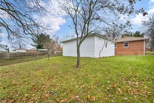 6104 Turney Rd, Garfield Heights, OH 44125 - Photo 31