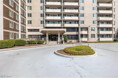 12900 Lake Avenue #2005, Oakwood, OH 44107 - Photo 23