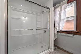 1268 Pondview Ave, Akron, OH 44305 - Photo 7