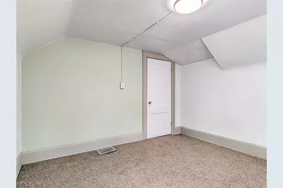 1268 Pondview Avenue #B, Akron, OH 44305 - Photo 13