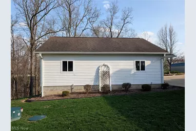 5721 Skyline Drive, Cambridge, OH 43725 - Photo 5