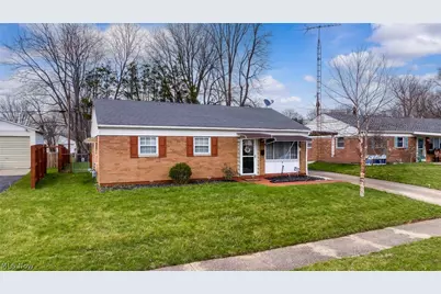 2317 40th Street NE, Canton, OH 44705 - Photo 31