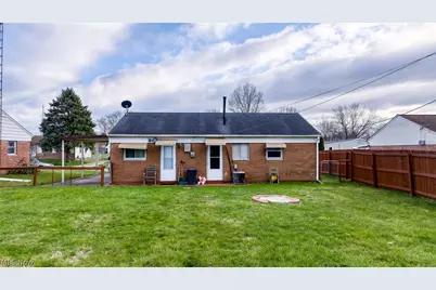 2317 40th Street NE, Canton, OH 44705 - Photo 3