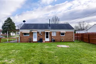 2317 40th St NE, Canton, OH 44705 - Photo 3