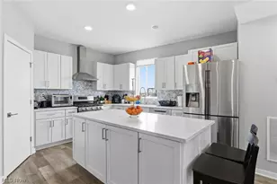 402 Jefferson Ave, Loveland, OH 44113 - Photo 5