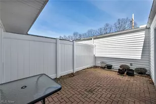 15 Meadowlawn Dr, Mentor, OH 44060 - Photo 41