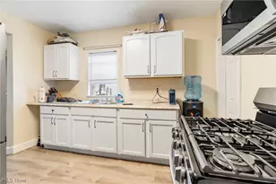 1629 23rd St NE, Canton, OH 44714 - Photo 7