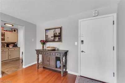 12900 Lake Avenue #320, Oakwood, OH 44107 - Photo 7