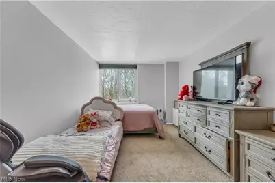 12900 Lake Avenue #320, Oakwood, OH 44107 - Photo 21