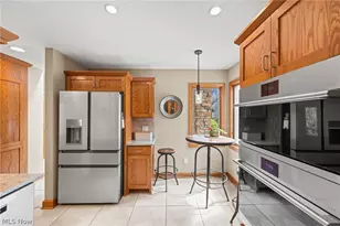 1105 Riverwoods Dr, Akron, OH 44313 - Photo 13