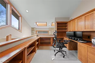 1105 Riverwoods Dr, Akron, OH 44313 - Photo 27