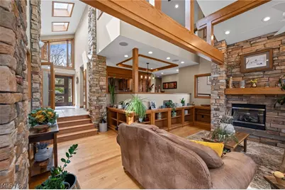 1105 Riverwoods Drive, Akron, OH 44313 - Photo 9