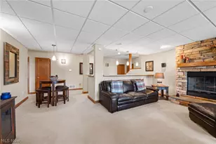 1105 Riverwoods Dr, Akron, OH 44313 - Photo 33