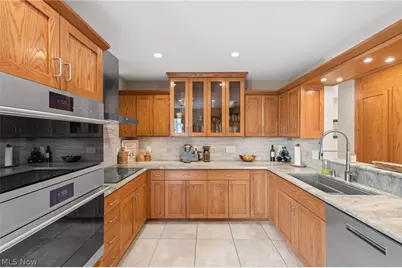 1105 Riverwoods Drive, Akron, OH 44313 - Photo 11