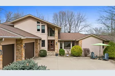 1105 Riverwoods Drive, Akron, OH 44313 - Photo 3