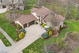 1105 Riverwoods Dr, Akron, OH 44313 - Photo 41